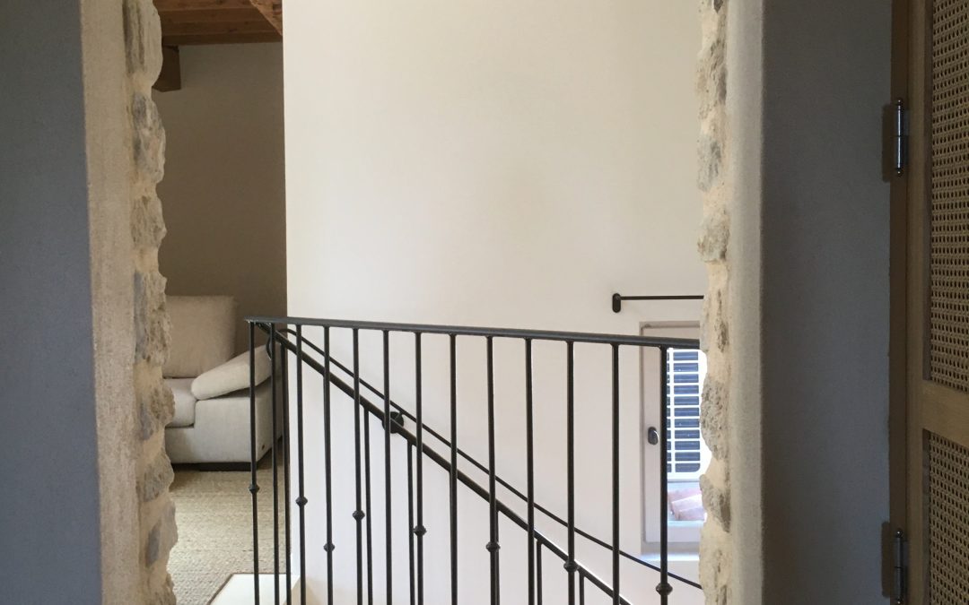 Rénovation et extension d’une maison en pierres dans l’Uzège (30)